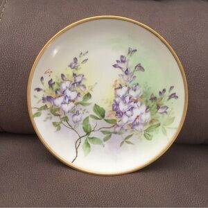 A Lanternier Limoges France Hand Painted Violets Leaves Gold Rim Plate  8.75”